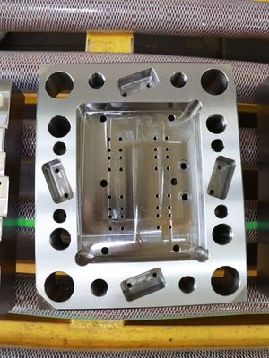 ASTM P20 প্লাস্টিক মোল্ড বেস ফিউমিগেশন ফ্রি কাঠের বাক্স ISO9001